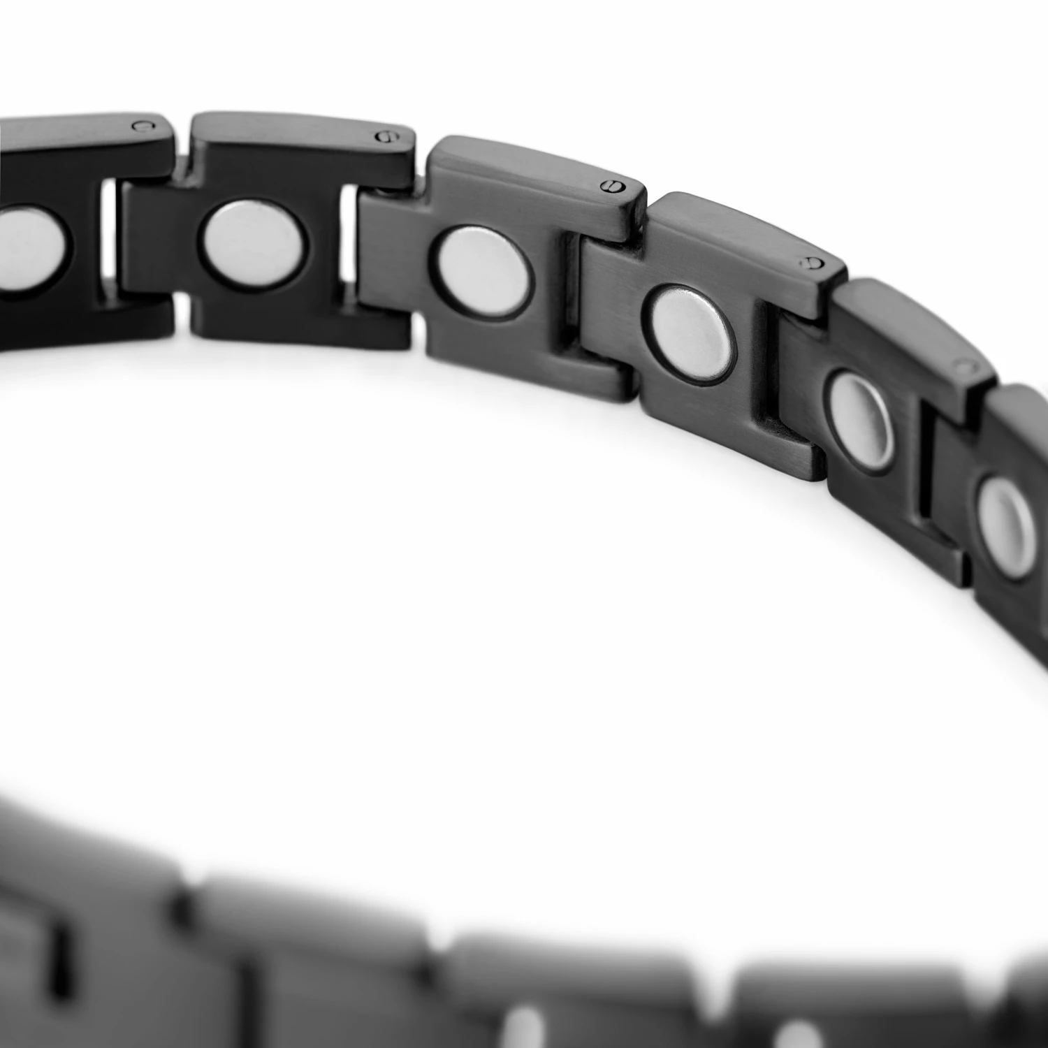 Lucleon Black Pure Magnetic Titanium Bracelet 5 Lucleon Black Pure Magnetic Titanium Bracelet - Image 5