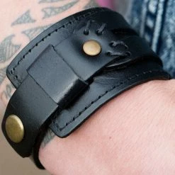 Collin Rowe Black & Gold-Tone Leather Wide Wrap Cuff Bracelet -MEN'S BRACELETS Sales Store 27 wide black 2 striped leather bracelet cropped