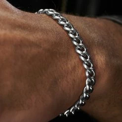 Lucleon 8mm Silver-Tone Stainless Steel Curb Chain Bracelet -MEN'S BRACELETS Sales Store jwm megashoot bracelets 15112.1bm
