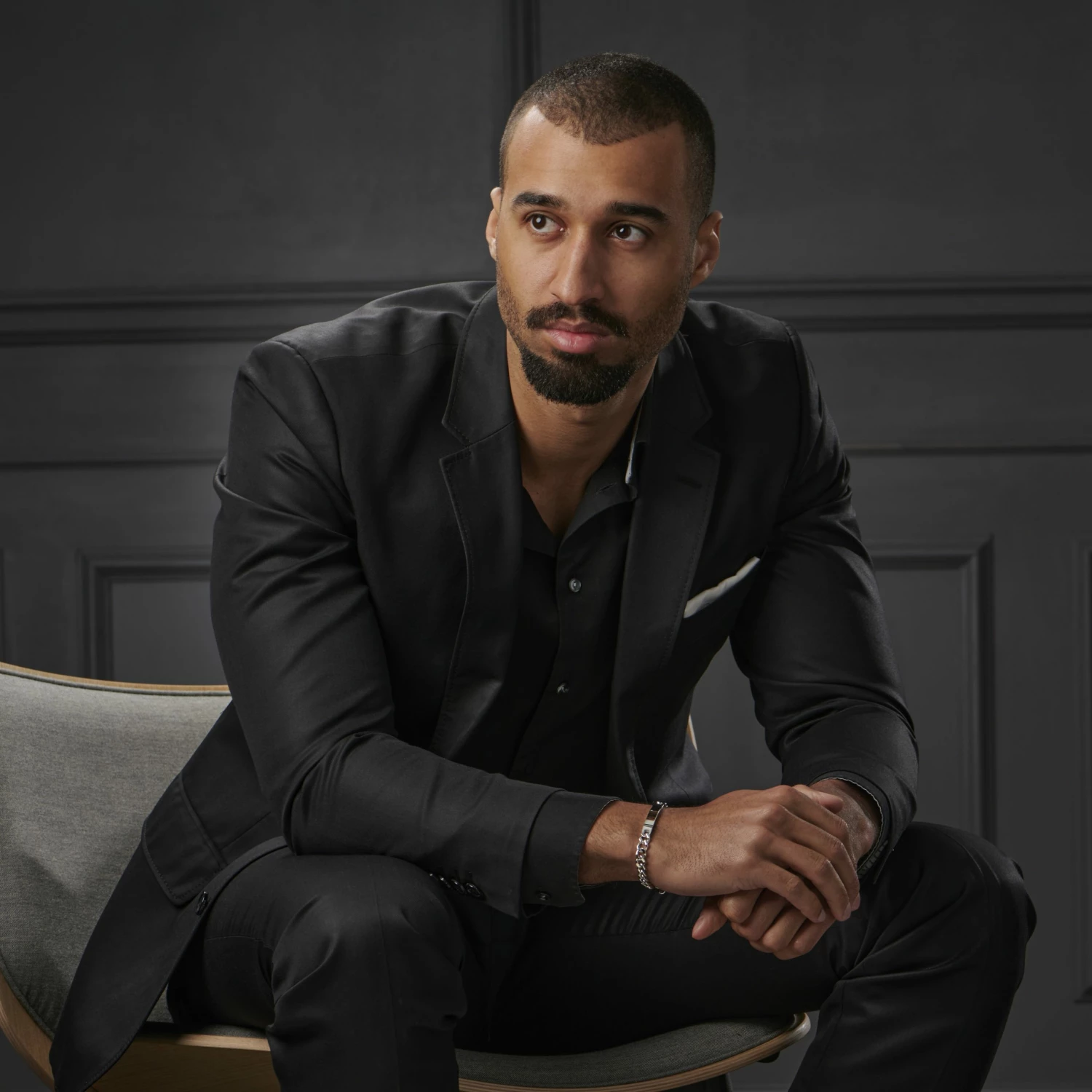 Fort Tempus 7mm Silver-Tone Stainless Steel ID Bracelet 5 Fort Tempus 7mm Silver-Tone Stainless Steel ID Bracelet - Image 5