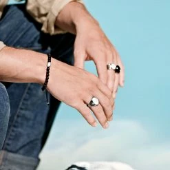 Waykins Atlantis | 1/4" (6 mm) Onyx Bead Bracelet with Mother-of-Pearl -MEN'S BRACELETS Sales Store rst atlantis coll 26236 26226 tobiass 1x1 12