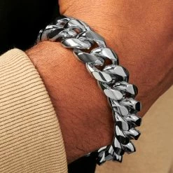 Lucleon 14mm Silver-Tone Stainless Steel Curb Chain Bracelet -MEN'S BRACELETS Sales Store ste modelpics natahnwilliam 22033 13bm